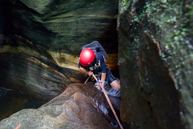 Su Li on the second abseil